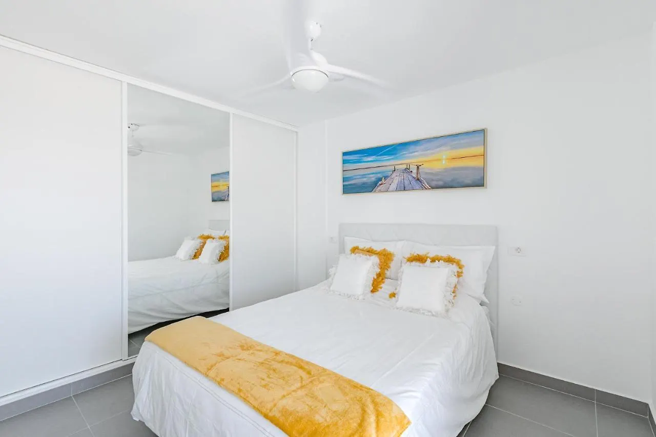Buenavista Sunflower Apartment In Playa La Arena Puerto de Santiago