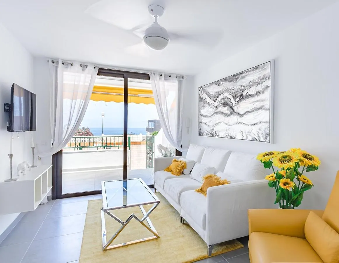 Buenavista Sunflower Apartment In Playa La Arena Puerto de Santiago  Puerto de Santiago (Tenerife)